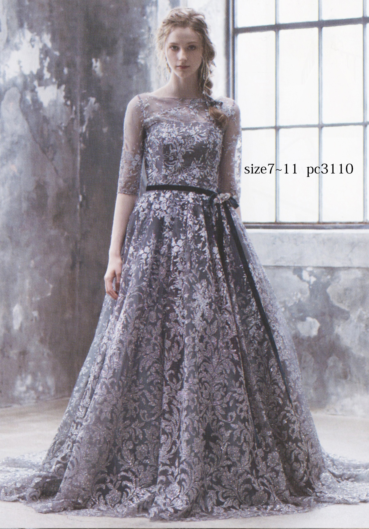 カラードレス No.3110｜グレー×シルバーグリッターレースの長袖Aラインドレス