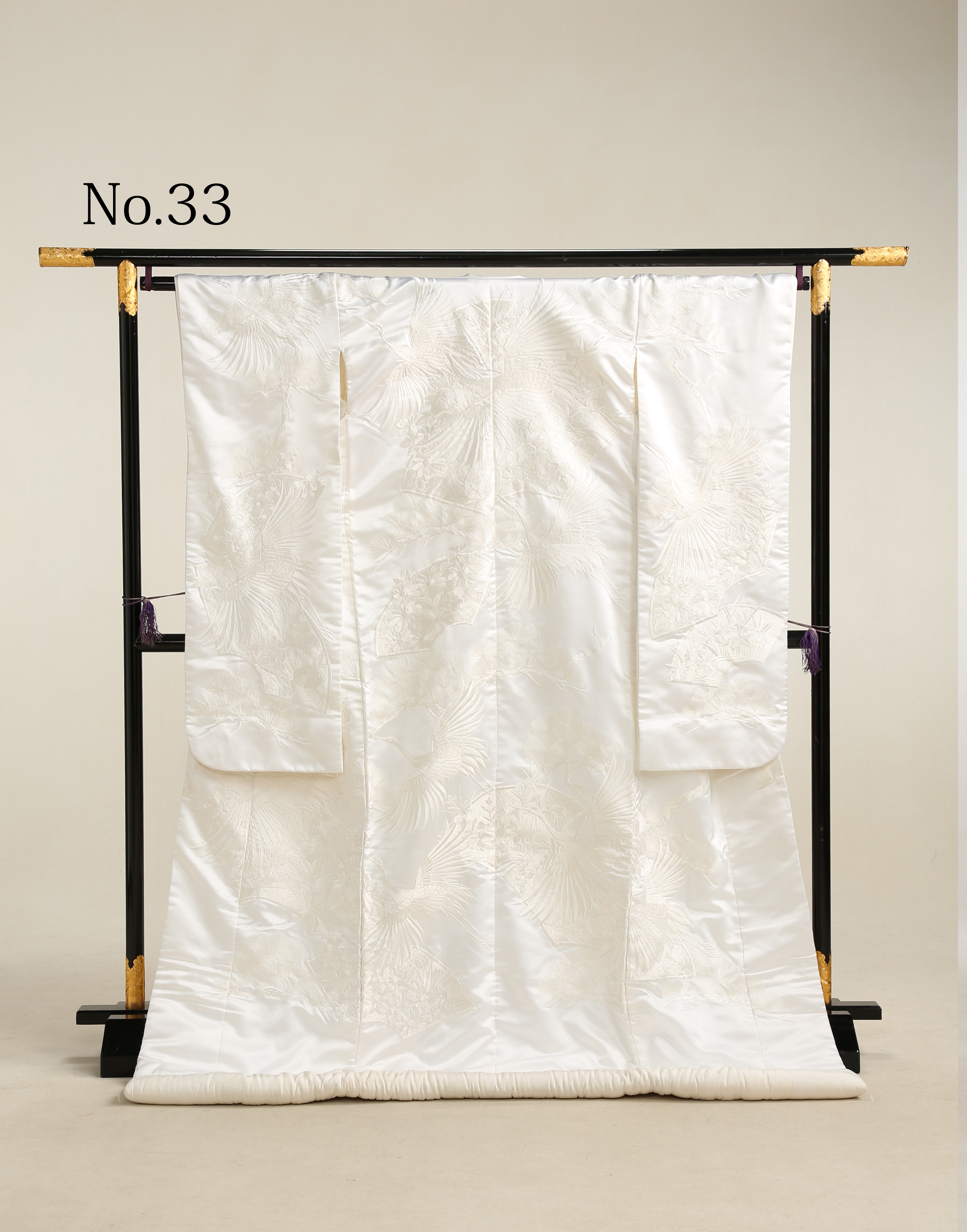 和装 白無垢 No.33｜白繻子地・鶴と扇面・草花の総刺繍柄