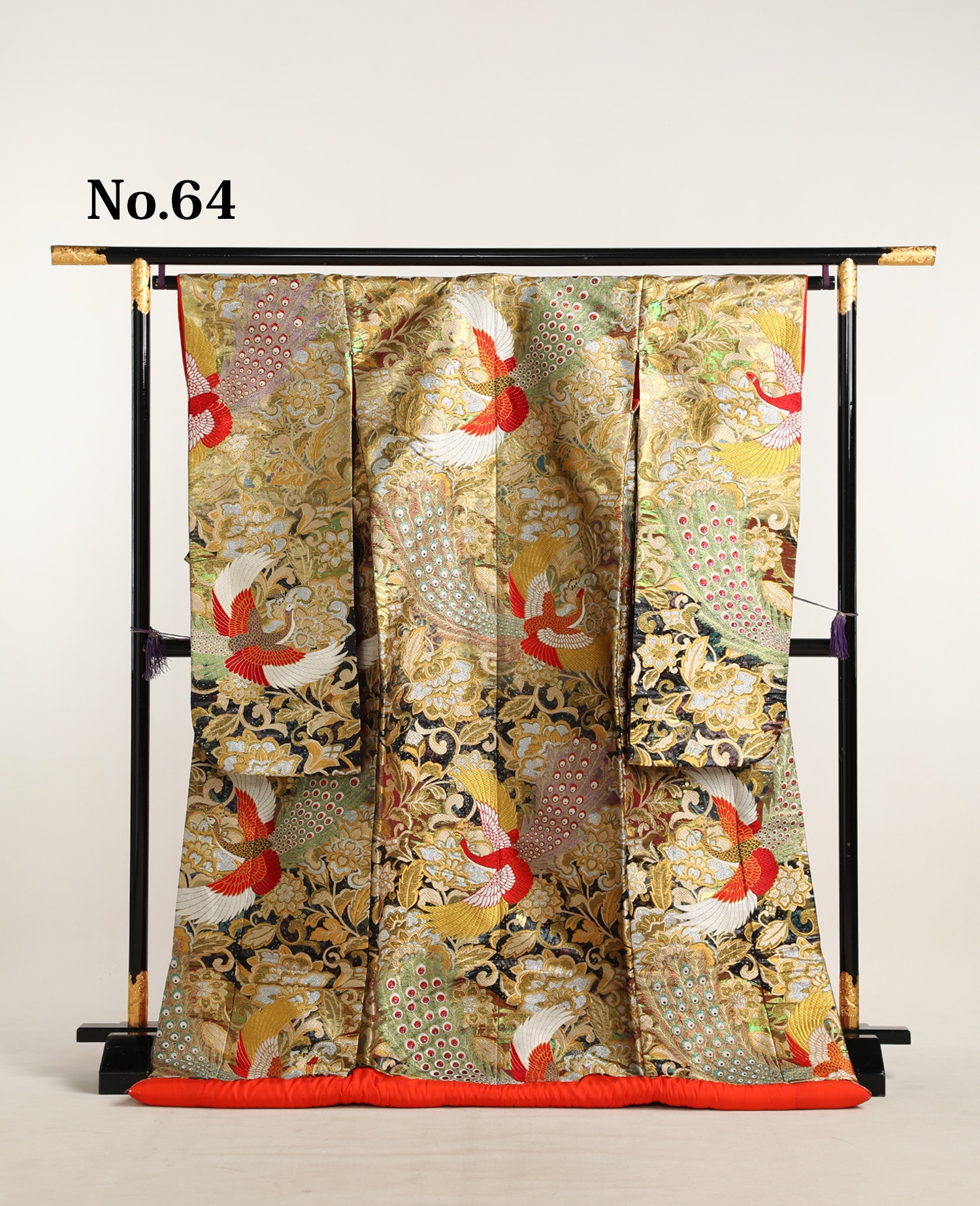 和装 色打掛 No.64｜金地に孔雀と唐草の総柄