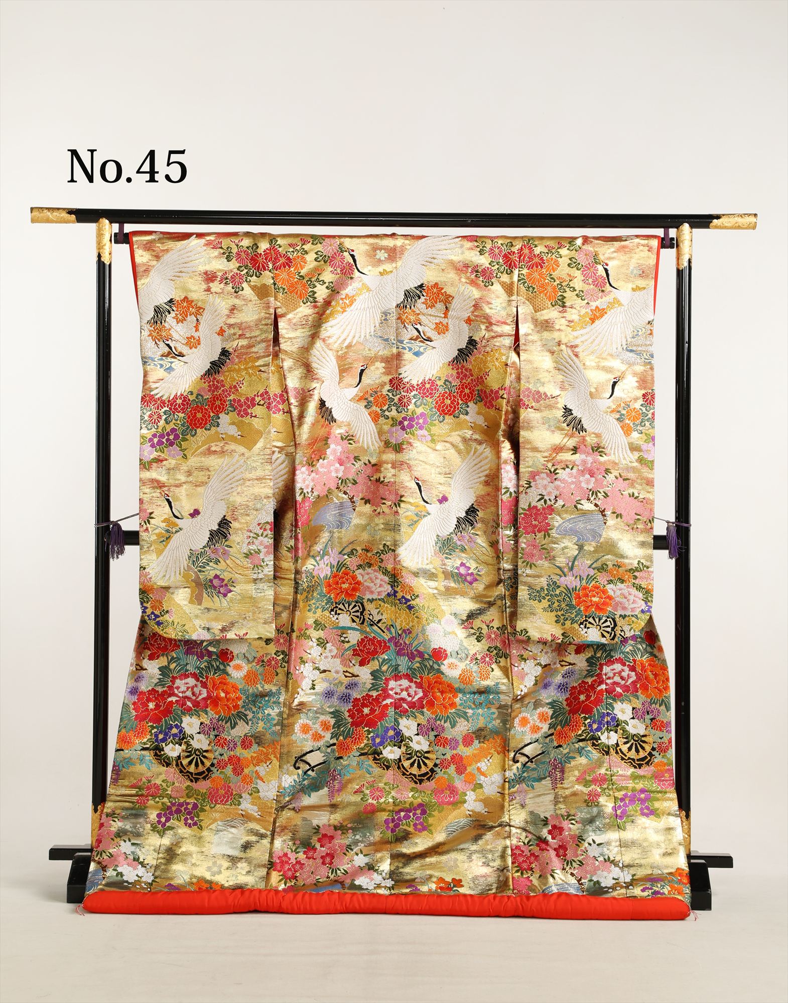 和装 色打掛 No.45｜金地に鶴・牡丹・菊