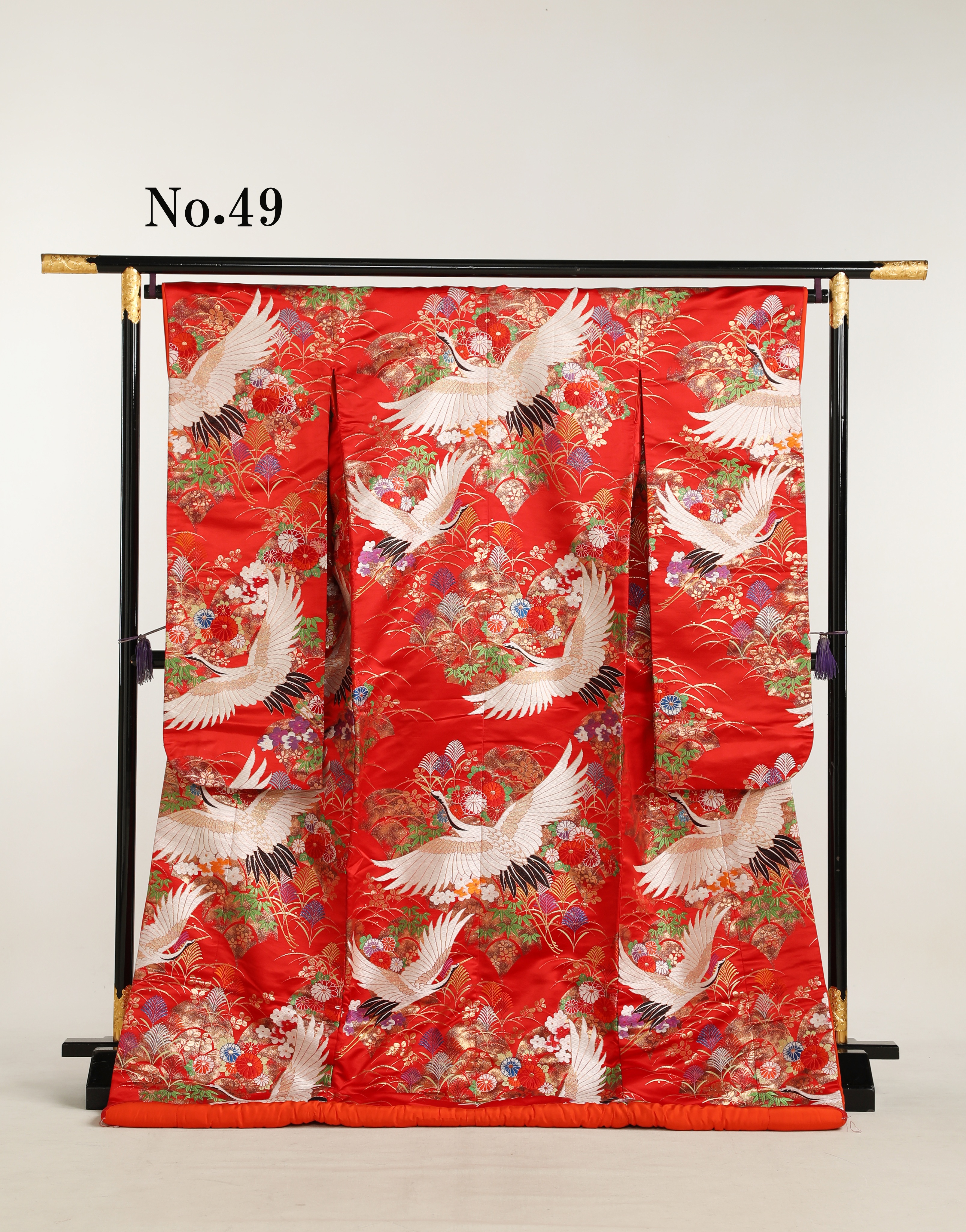 和装 色打掛 No.49｜赤地に鶴・松・菊花
