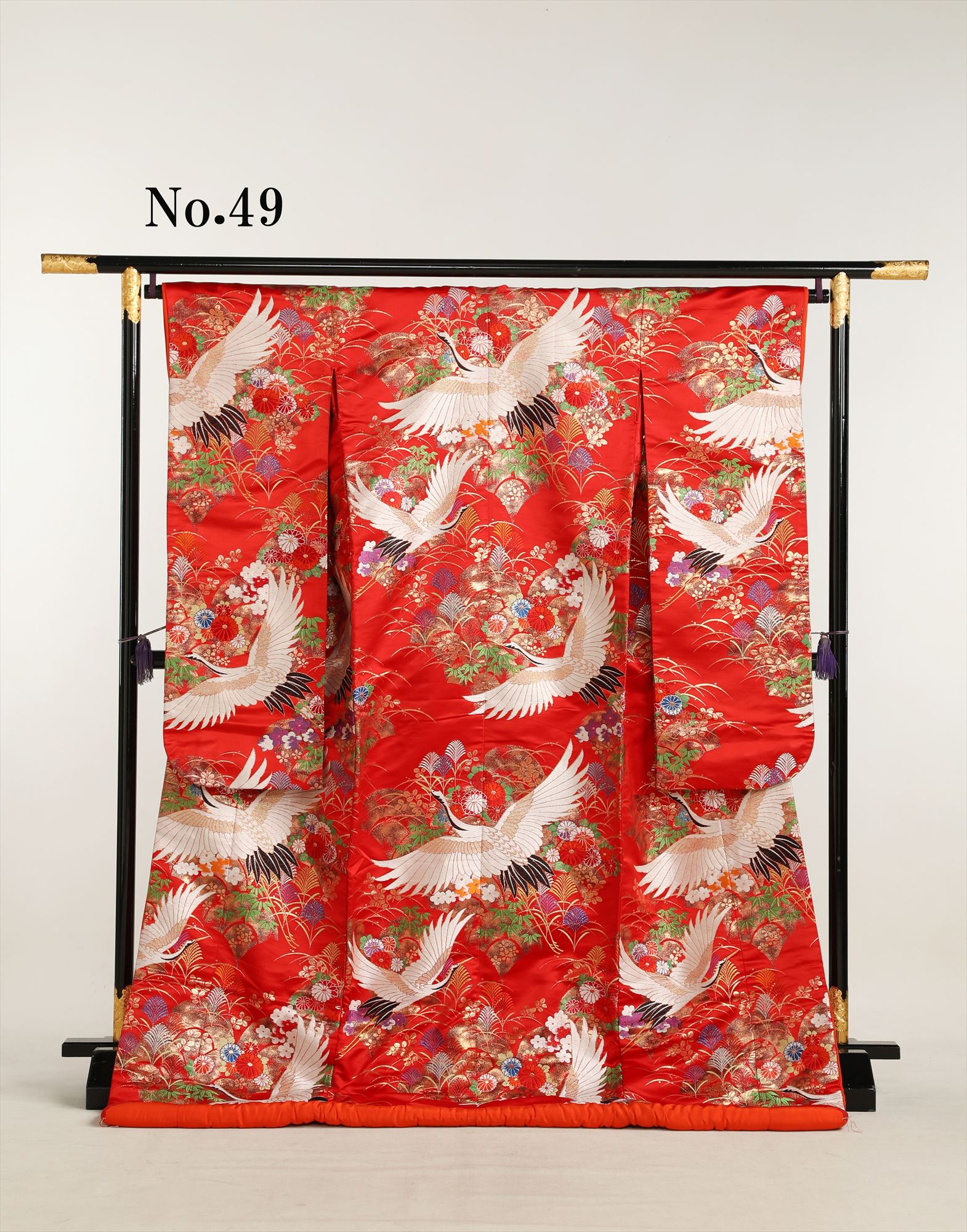和装 色打掛 No.49｜赤地に鶴・松・菊花