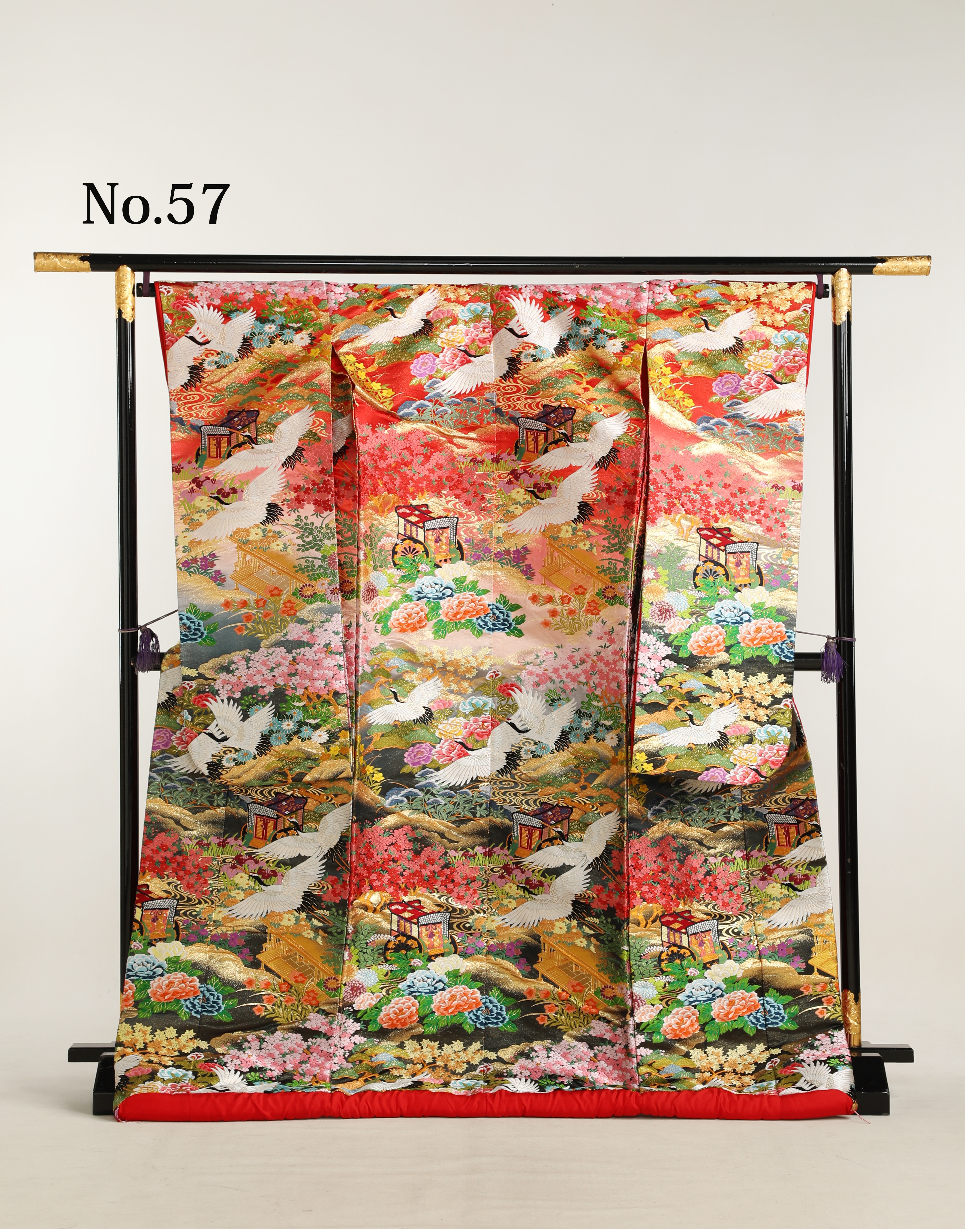和装 色打掛 No.57｜赤黒のツートン地に鶴・御所車・桜